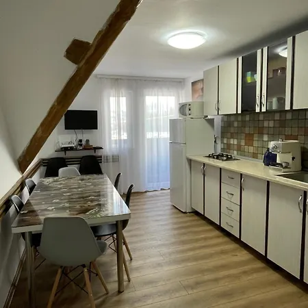 Casa Sofia Dorna Candrenilor 3*